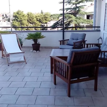 Amazing Seaview With A Balcony Near The - Kneza Trpimira I Appartamento Zara