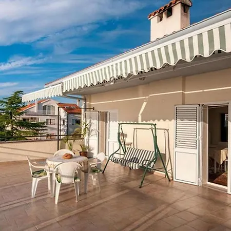 Amazing Seaview With A Balcony Near The - Kneza Trpimira I Apartment *