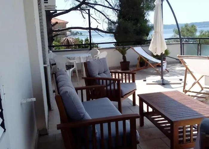 Appartement Amazing Seaview With A Balcony Near The - Kneza Trpimira I Zadar